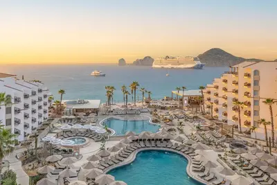 Image de Beautiful 2-bed/2-bath Deluxe Suite at Villa del Palmar Cabo