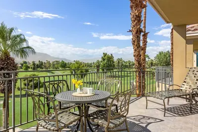 Image de Marriott's Desert Springs Villas Ii. 30min from festival. Sleeps 4