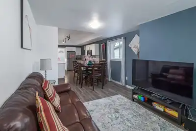 Comfy |4 Bedroom| Family Getaway