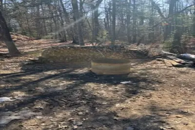 Image de Tranquil 3-bedroom house with Ac in welcoming Mio access to Orv trails from