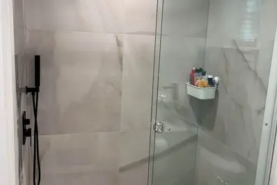 2 bedroom and a Shared kitchen