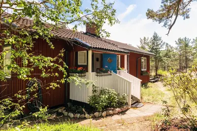 Image de Authentic Swedish Family Home in the Archipelago
