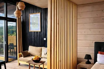 Image de Studio Lux indépendant pour 2-4 personnes