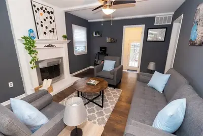 Image de The Oasis, Pool and Hot Tub!