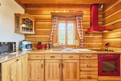 Image de Merveilleuse maison de vacances privée pour 10 personnes avec Wifi, Tv et animaux admis
