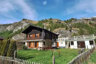 Image de Cosy chalet with stunning views directly on cross-country skiing track