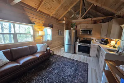 Image de The Fieldhouse at The Grove, Luxury Tiny House Living