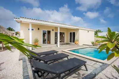 Image de Villa Damasco private villa with swimming pool in Jan Thiel
