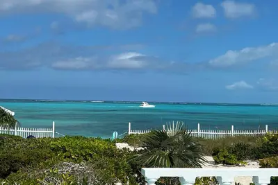 Grace Bay Beach Villa With Pool! ! Fabulous Views From Everywhere! ! !