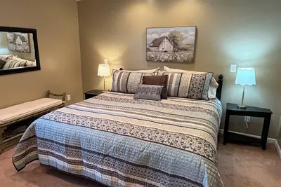 Image de Delightful 4 bdrm Farmhouse and 1 bdrm Barnsuite near Turkey Run State Park