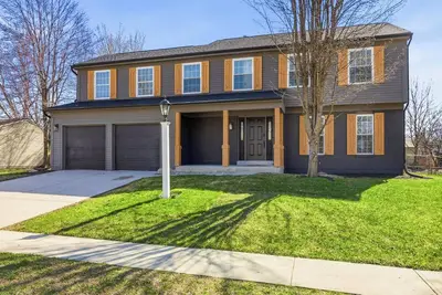 Image de Luxury Fishers, In Home - 4br • Fully Renovated • Finished Basement • WiFi