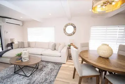 Avaya Oasis - Suriname Suite