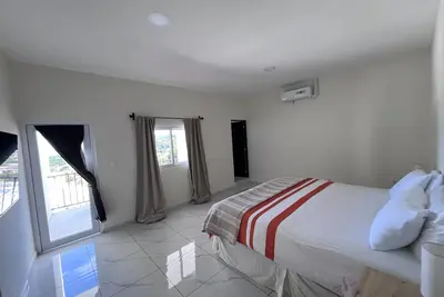 Image de New-Modern style 4-bedroom house with Ac in San Salvador