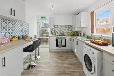 Image de M14 Platt View| Parking| Sleeps 10 Contractors, Groups, Families| Long Term Stay