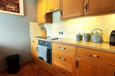 Image de Cosy 1‑Bed Barn Conversion on a Peaceful Farm Surrounded by Animals and nature.