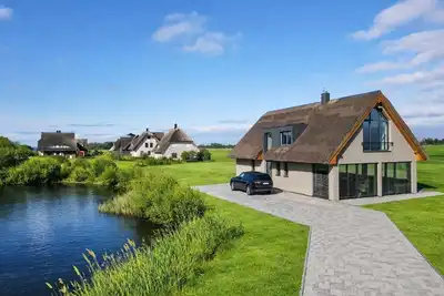 Image de Villa Aurora mit Sauna und Whirlpool