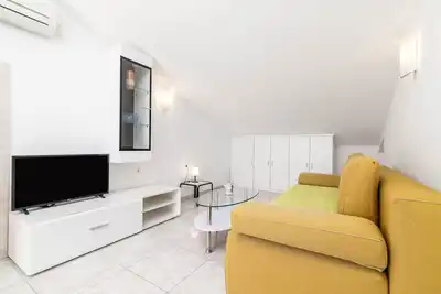 Image de Appartement d'une chambre avec la terrasse et la vue sur le mer Rabac (Labin) (A-6464-c)