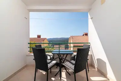 Image de Appartement de deux chambres avec la terrasse Rabac (Labin) (A-6464-d)