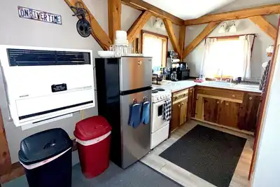 Image de 500 ft from the Salmon River!