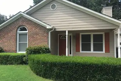 Image de Cozy Guest choice home 1-bedroom bungalow in lovely Dacula with Ac