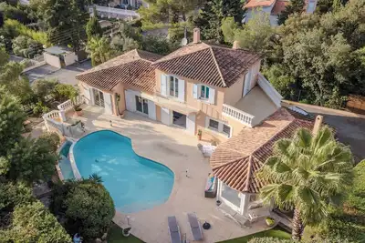 Image de Villa St Raphael 7 personnes, plages à pieds, piscine à débordement