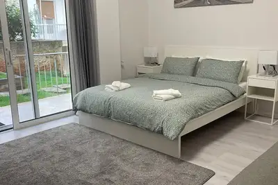 Image de Bright Garden Apartment Easy Access to Acropolis