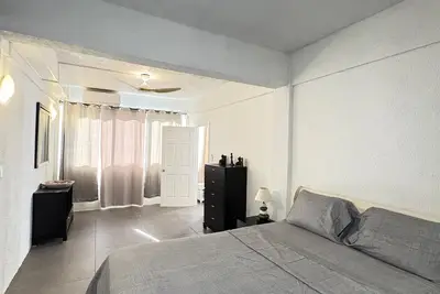 Image de 2-bedroom apartment in soothing Sint Maarten Pelican Key