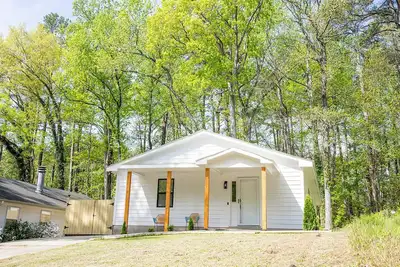 Image de Modern Home in the Bull City!