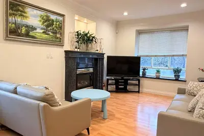 Image de Cozy Central 3br Home-15 min to Dt-Transit Nearby