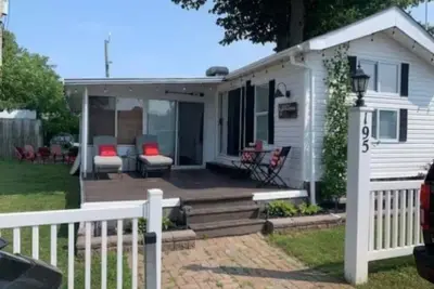 Image de Welcome to beautiful Sherkston Shores!