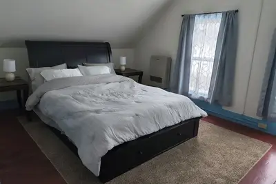 Image de Peaceful 2-bedroom house in Putney - walking distance from Landmark College