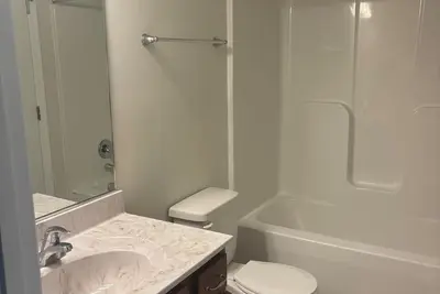 Image de Cozy Alexandria Retreat Near Dc, Metro, and Military Bases