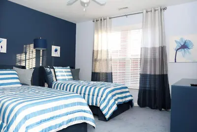 Image de Spacious 4br Home with in Charming Smyrna