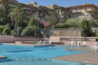 Image de Joli T2 dans magnéfique résidence à Saint Tropez