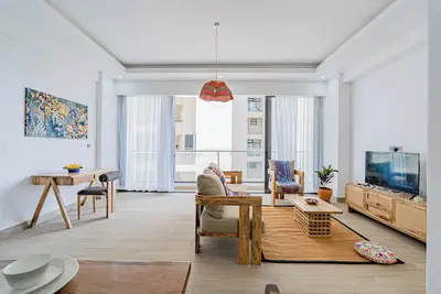 2 Bedroom Spacious with Pool  Riverside Square Westlands