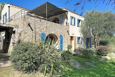 Image de Très bel appartement dans une charmante maison de village, village de Pigna