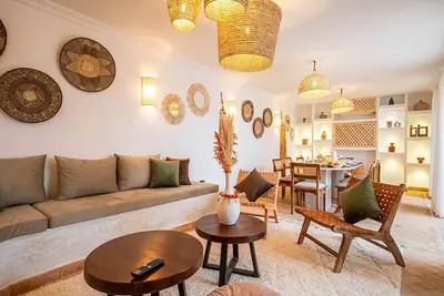 Image de Riad Elhoria – 4 Suites  Kasbah  Bassin  Clim