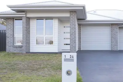 Image de 4br Home w/ Outdoor Dining, Bbq & Movie Room