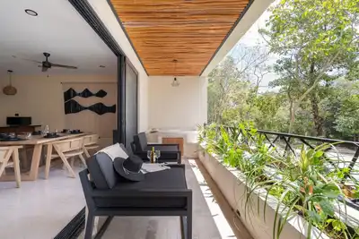 Image de Luxury 2br Retreat with Private Jacuzzi in Prime Tulum Location
