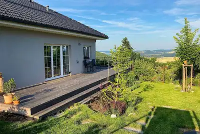 Image de Merveilleuse maison de vacances privée avec Wifi, Tv, terrasse, animaux admis et vue panoramique