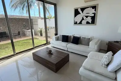 Luxury home with pool and Bbq