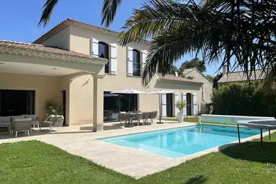 Image de Villa Alambic - In the towncenter!