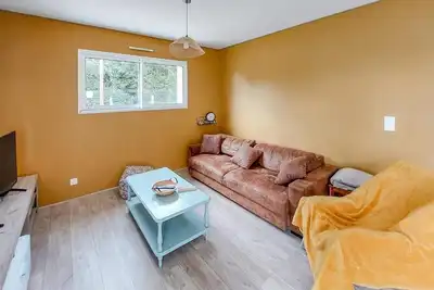 Image de Maison de vacances 'Entre-Mer Et Monts' avec terrasse, jardin privés et climatisation