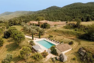 Image de Luxury villa on 650 acre estate with pool