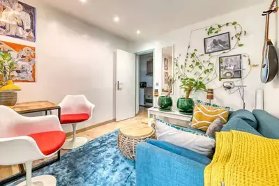 Image de 32m2 au coeur de montmartre