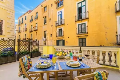 Image de Amare Apartment - Comfort & charm in the authentic heart of Salerno