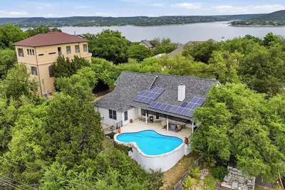 Image de Lighthouse at Lake Travis | Luxury 5br | Pool