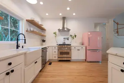 Image de Fun Furnished Home Between Downtown Chs and Folly Beach