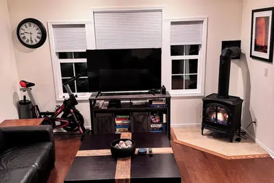 Image de Cozy 2-bedroom, lofted house in fabulous La Crescent with Ac