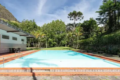 Image de Chacara em Petropolis com Vista para a Montanha